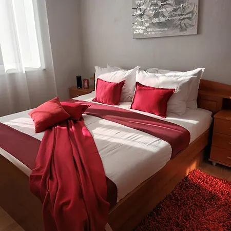 Emi 1 Апартаменты