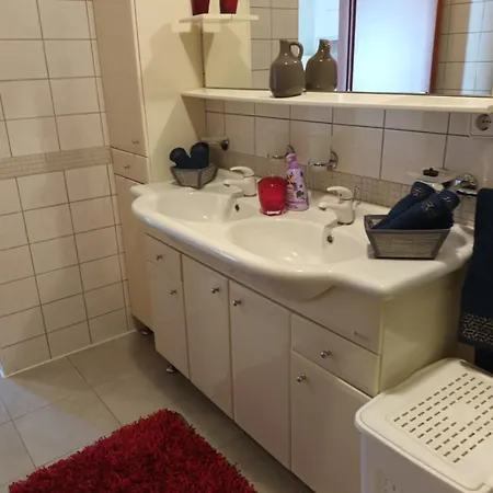 Lägenhet Emi 1 *