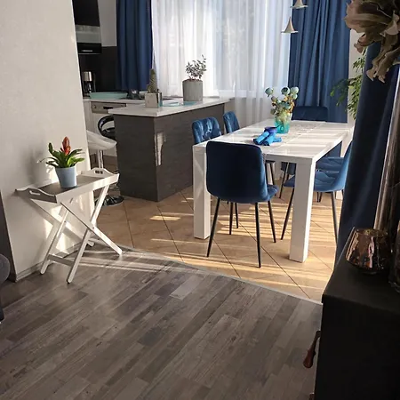 Lägenhet Emi 1