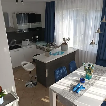 Lägenhet Emi 1 *